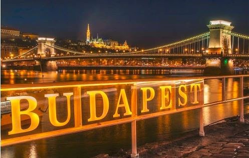 EscalaBudapest's tweet photo. " WHEN A HOTEL BECOMES YOUR SPACIOUS HOME IN BUDAPEST " 😍 .
You will ❤ Budapest !
Feeling inspired? Contact us now and experience it: 
👍 https://t.co/Hg3kf2paUw 

#FraserBudapest #FrasersHospitality #FraserBudapestTips #BudapestHotels https://t.co/uUOahcIcuO