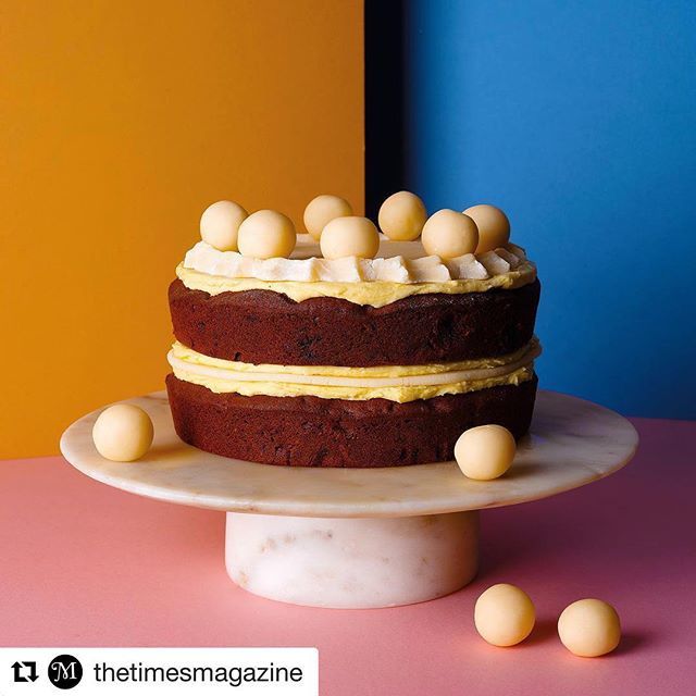 Rahul’s SIMNEL cake, from the Times mag on Saturday. 🧔🏽🧔🏻🧔🏼🧔🏻🧔🏻🧔🧔🏻🧔🏽🧔🏻🧒🏻🧔🏽(apostles)

#Repost @thetimesmagazine with <a href="/get_repost/">Repost</a>
・・・
In tomorrow’s @thetimesmagazine Eating in with Rahul. Treats for Easter. Photography by <a href="/romasfoord/">Romas Foord</a> Styling by <a href="/henri/">Henri</a>… bit.ly/2Ip24QD
