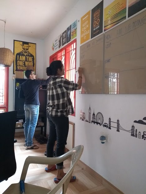 Page_Potato's tweet photo. Work for us is getting back to school and rehearsing the basics to ultimately deliver the best. So if you've ever wondered what backstage work looks like @pagepotato, here's a snippet from behind the scenes for you.

#thepotatogang #pagepotato https://t.co/rSta3rVDuF