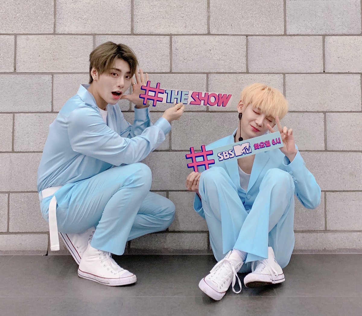 theshow_offcl's tweet photo. JBJ95... 젭꿍이들 더쇼랑 같이 궁에서 사실래요? 젭꿍 너무 멋지궁 설레궁 상큼하궁... 그러니까 더쇼하궁 같이 살자궁 진짜 귀엽다궁❤️

#JBJ95 #AWAKE #THESHOW @JBJ95__official https://t.co/tBAvIOmf4W