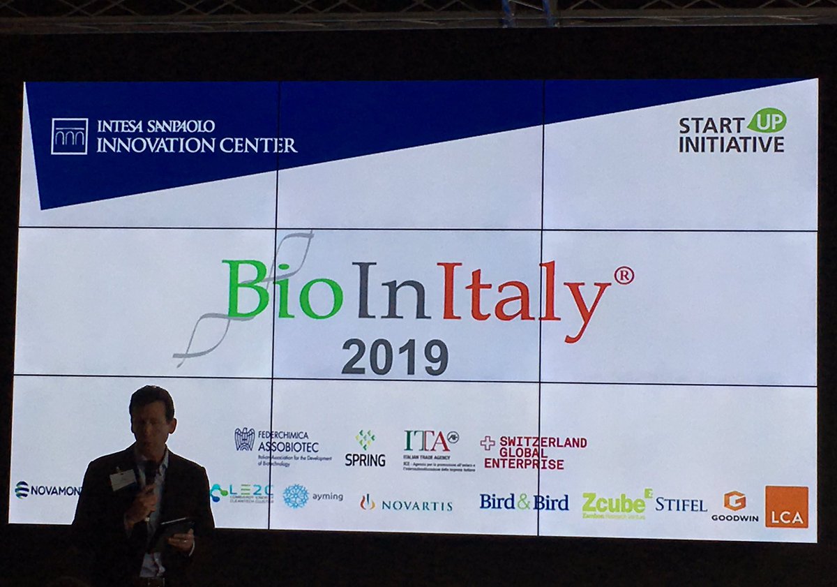 Screening #startups in Milan. #BioInItaly2019 #innovation @marbonac #bioeconomy #circularbioeconomy Moderator Bill Barber on the stage