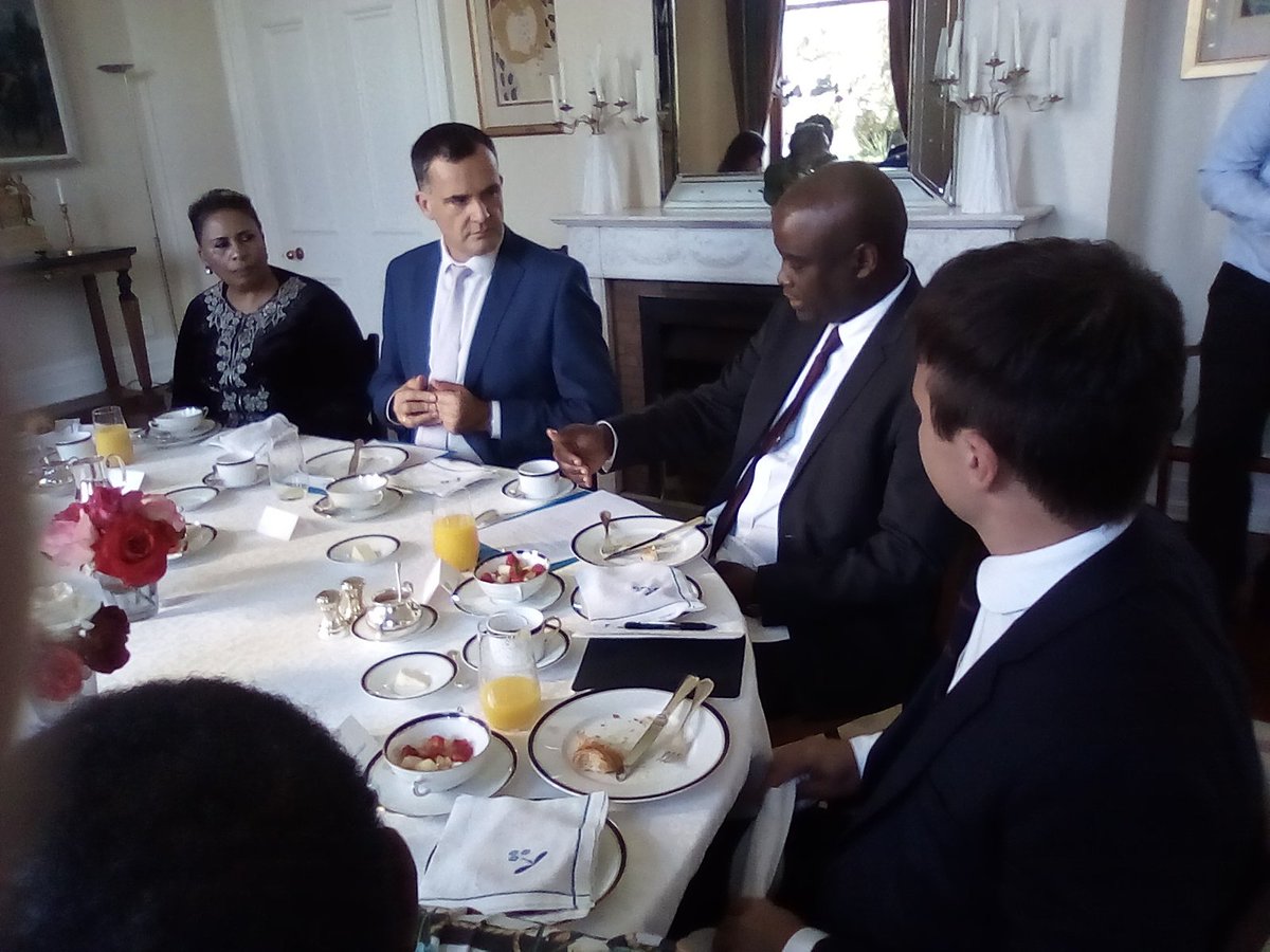 thensgZA's tweet photo. #NSG Acting Principal @Siphomanana shares more insights on how #SouthAfrican youth are empowered through the Breaking Barriers to entry into the Public Service programme #BB2E with @FrenchEmbassyZA Ambassador HE Christophe Farnaud of @thedpsa @DrPilane_Majake https://t.co/fHiRBhVAz7