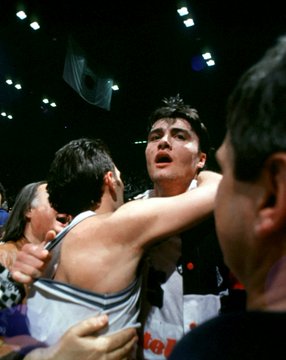 View image on Twitter