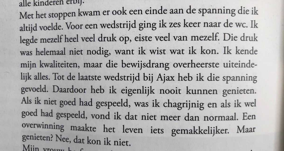 InterPsySport's tweet image. Jaap Stam is openhartig in zijn interview met @HeldenMagazine over wedstrijdspanning. Hij is niet de enige met wedstrijdspanning. Plezier, genieten.. oh zo belangrijk maar wat nou als dat niet lukt? Wij kunnen daar bij helpen! #ipsp #hetomnium #sportpsychologie