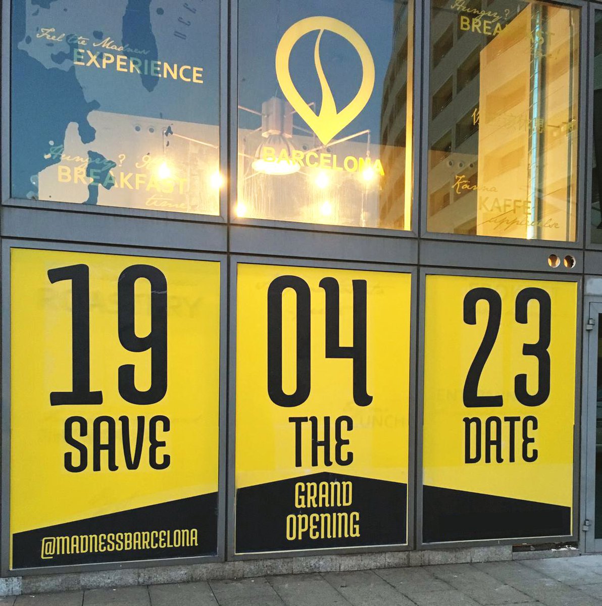 a3comunicacion's tweet photo. Idea creativa para Madness Coffee Barcelona, una cafetería original y diferente en pleno puerto de Barcelona.
- Grand Opening 23-04-2019 - Save the date! - https://t.co/Uvk430KqSP