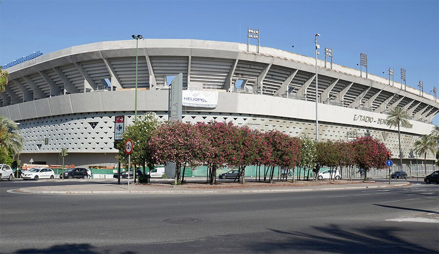 Ven a ver la final de la Copa del Rey a Sevilla con tu autocaravana. #areasautocaravanas #areacamper
#copadelrey #sevilla

areasautocaravanas.com/final-de-la-co…