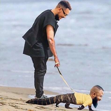 HectorMakhata's tweet photo. @NkanyeziKubheka @danielmarven Lol Daniel is taking his spotlight ka masepa on this tweet... 😂😂😂 https://t.co/OkEojTLpeg