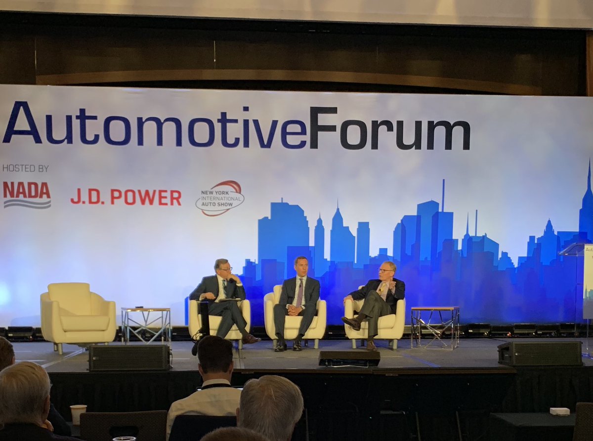 timzuckert's tweet photo. Accurate and transparent dealer information is more important than ever as automotive shoppers do more of their research online before deciding which dealer(s) to visit #NYAutoForum #Yext https://t.co/o5RfRkJ6KE