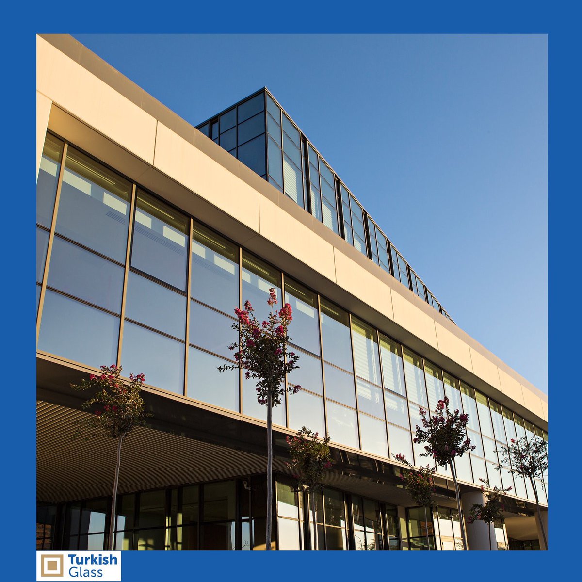GlassTurkish's tweet photo. TurkishGlass means;
• High quality and experience
• Exporting to 150 countries
• Prestigious projects all over the world
#TurkishGlass #glass #trade #export #industry #sector #manufacturing #architecturalglass #design #interiordesign #architecture #façade https://t.co/zb0PzTfM7S