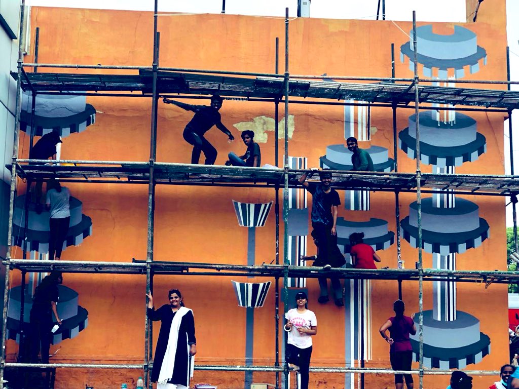 BengaluruNift's tweet image. Proving yet again that where there is a will there is a wall for us to paint. Whitefield railway station gets an IT makeover with Ada Lovelace and Charles Babbage and Analytical Engine! thank you south western railways for the opportunity @RailMinIndia #wallnuts #wallart