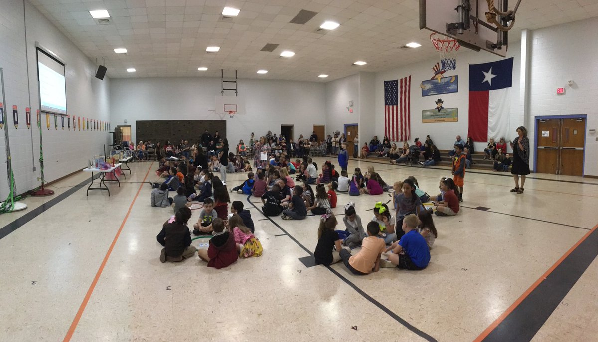 Lyn Domsten tweet media