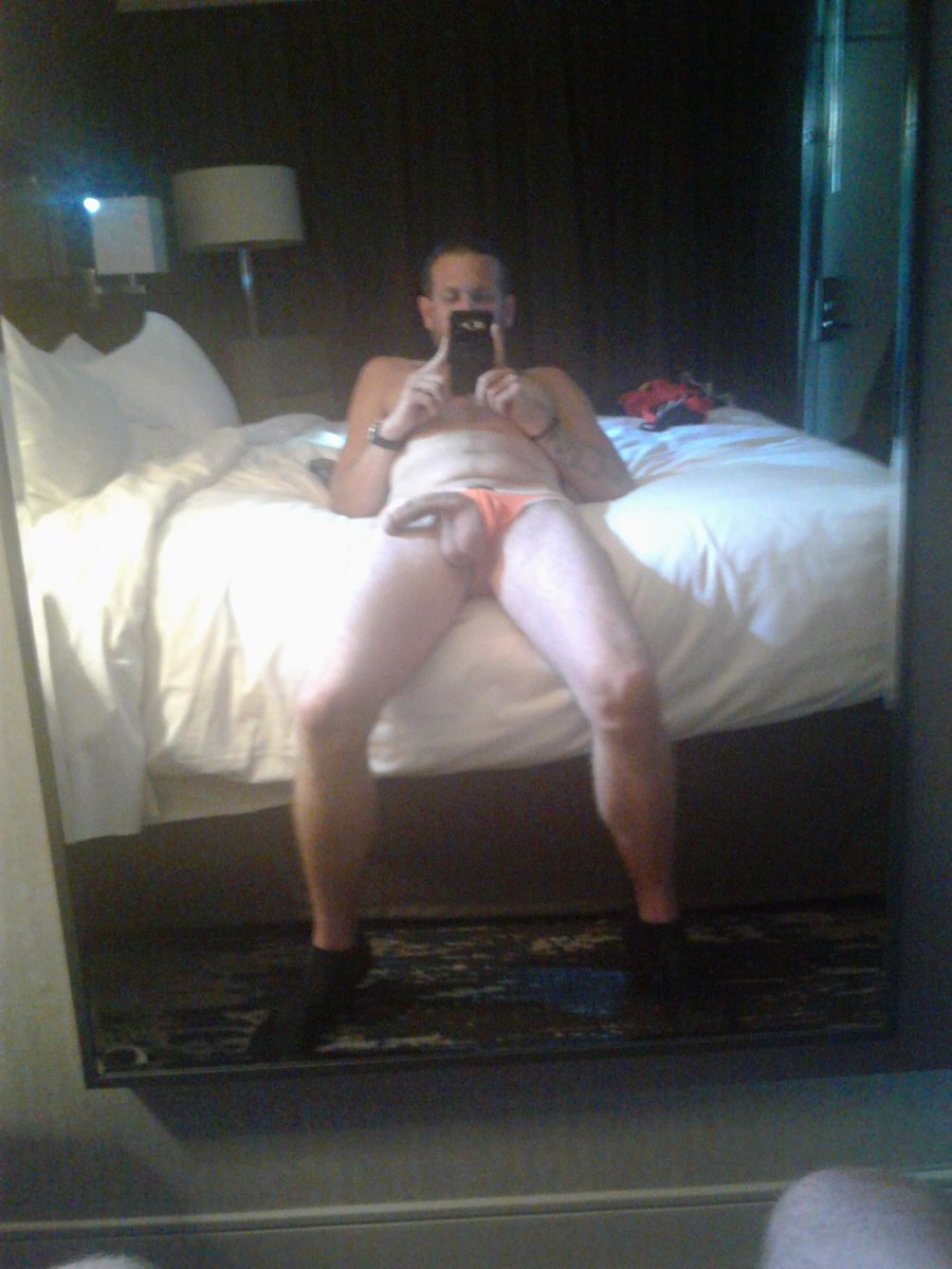 PaulFazzio's tweet photo. Hello gentleman out enjoying the weather or having a long. Day at the office im available for appointments in the boston area let me show you a great sensual time.😍
☎857-247-6226
#BostonEscort #BFE #DinnerDates #Overnights #Couples #MultHrs #Fetishes #Fisting #romantic #Sensual https://t.co/ROOe0XKabi