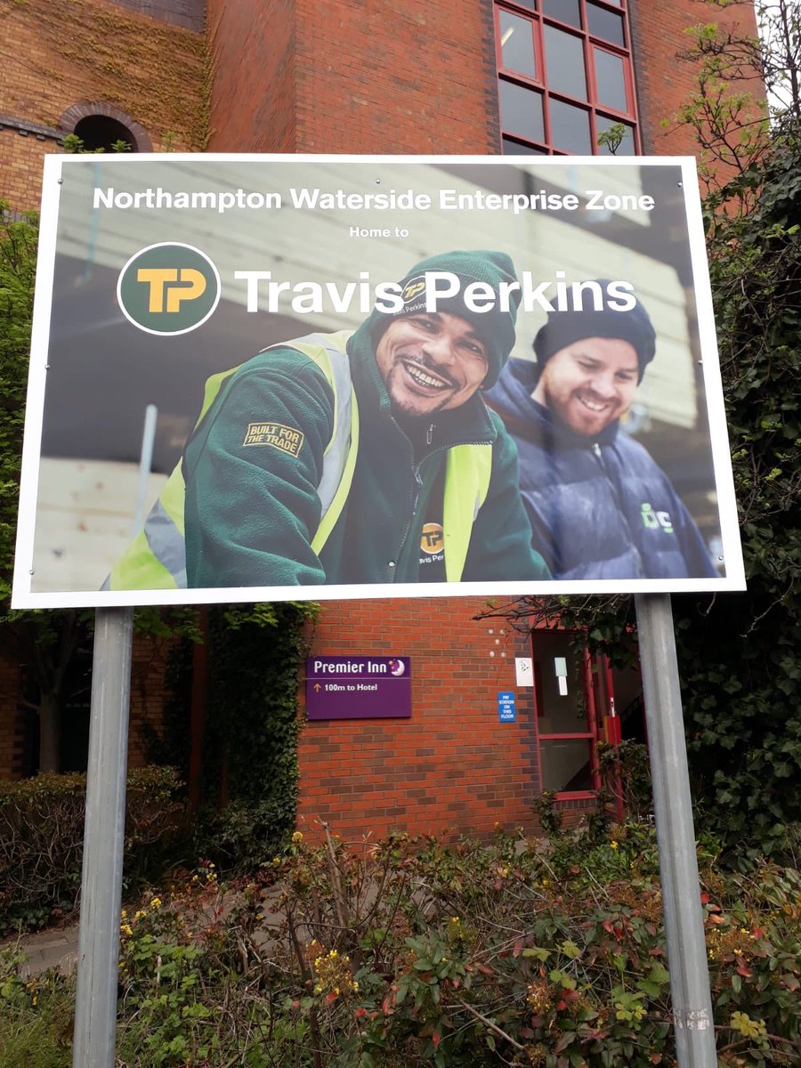 Signs_ExpressNN's tweet photo. These are going up all over #Northampton today @NorthamptonBC https://t.co/BE1hbPuffJ