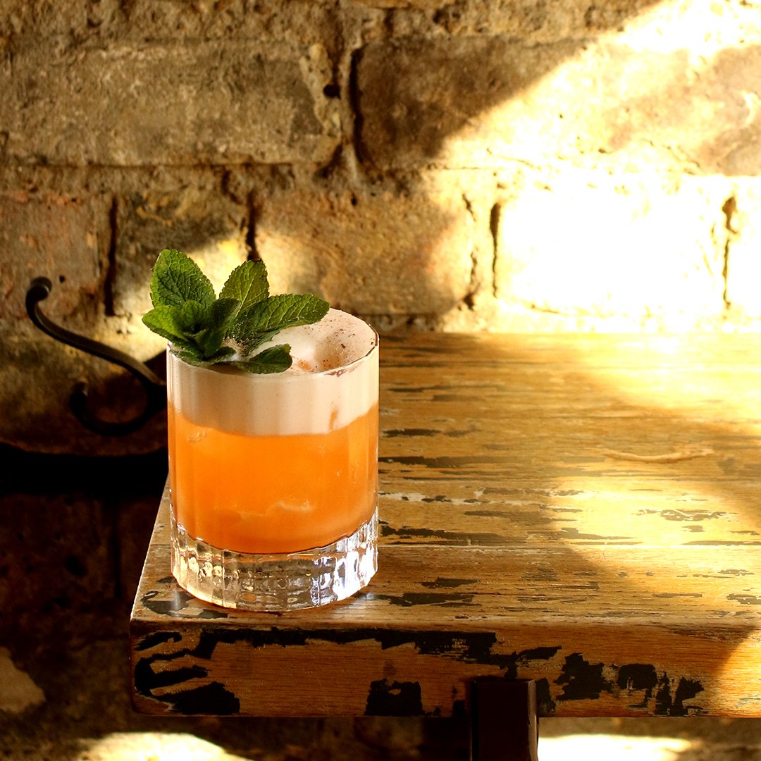 Mixologyevents's tweet photo. Whiskey Cocktails this month built on @BuffaloTrace. £7.50 all month long.

#thesuntavern #bethnalgreen  #buffalotrace #bourbon #whiskey #cocktails #cocktailbar https://t.co/jR4wtfz9x7