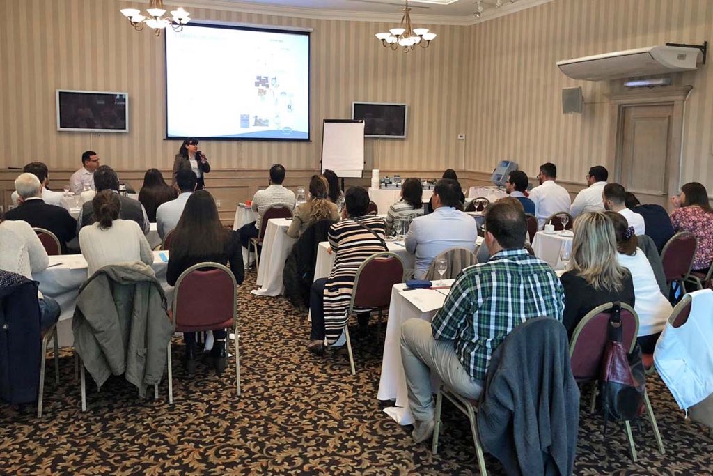 dastecsrl's tweet photo. #Workshop | @HachCompany Laboratorios Uruguay - Análisis de Calidad de #Aguas

En #Montevideo, #Uruguay junto a nuestra representada #HACH.

 ➡️ https://t.co/61GRHp2bYO

Más información info@dastecsrl.com.uy 

#dastecsrl #waterquality #danaher #hachuruguay #laboratorios https://t.co/sD361DwVJd
