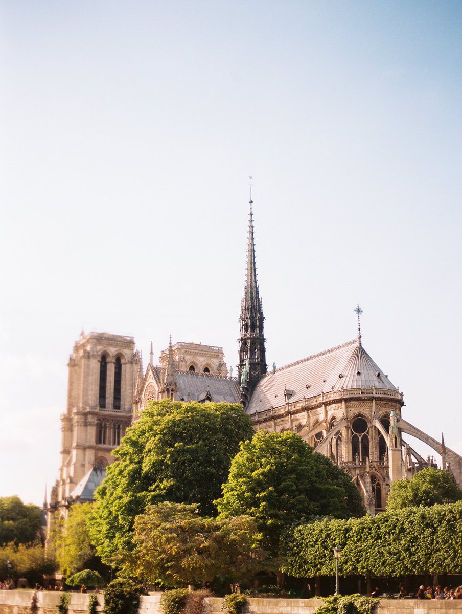 MoreBokeh's tweet image. Always remember #NotreDame #NotreDameCathedral #NotreDameDeParis