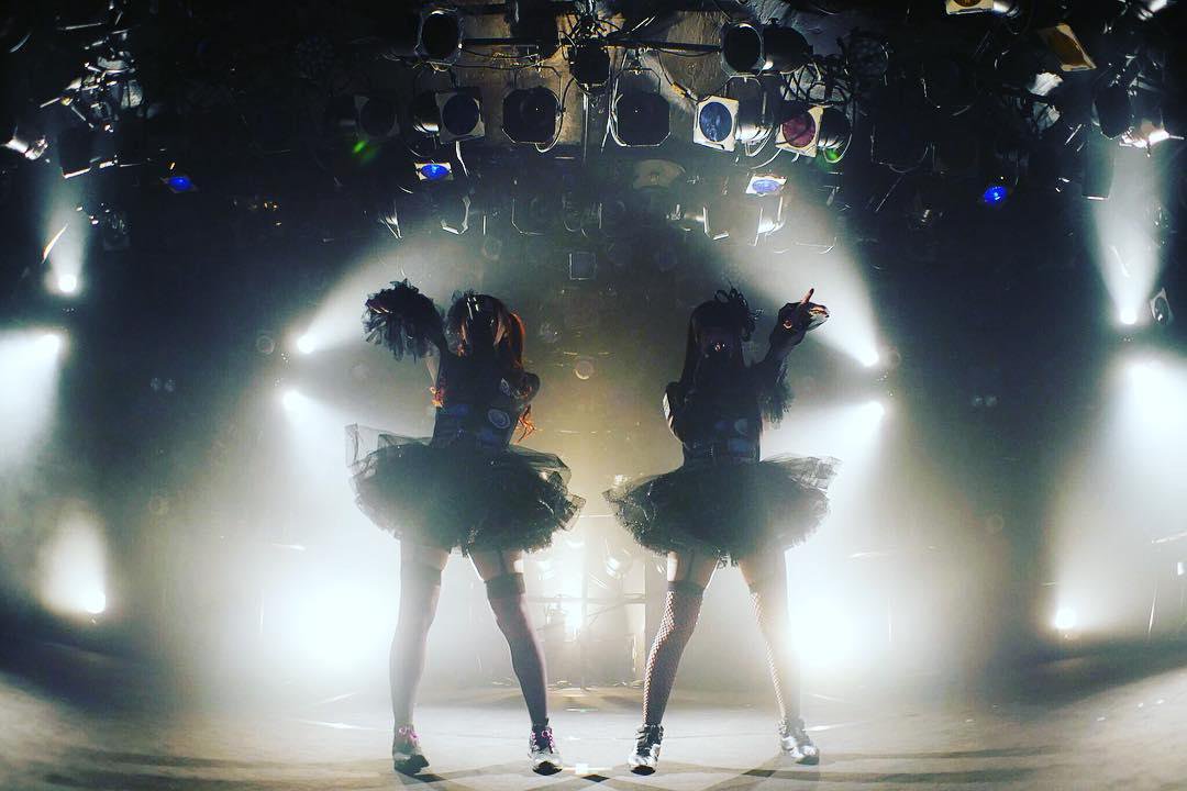 risa328731's tweet photo. LAVILITH主催LIVEチケット発売中です！〜〜〜！！ #LAVILITH https://t.co/lRpnLXNMva