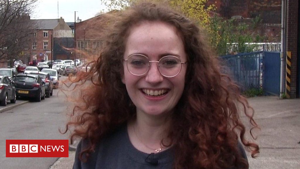 Thought people might like to know what this wonderful girl is doing, been busy clearing litter in Sheffield. Doing a fantastic job! 🌿 Show her support or get involved in the #trashtag craze. Every £10 raised an area of Sheffield will get cleaned up: uk.virginmoneygiving.com/abibaker