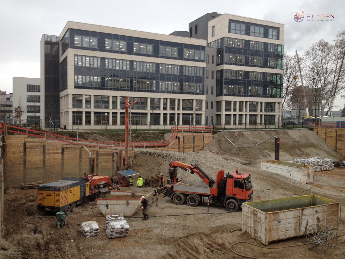 28 sondes DN40 de 200m de <a href="/terrendis/">@Terrendis - Groupe ELYDAN</a> ont été fournies pour chauffer un nouvel immeuble #écoresponsable EKLAA à Lyon. Ce bâtiment de 11 000 m² limitera la consommation de l’#énergie grâce aux solutions de #géothermie mises en place garantissant le respect de l'#environnement .