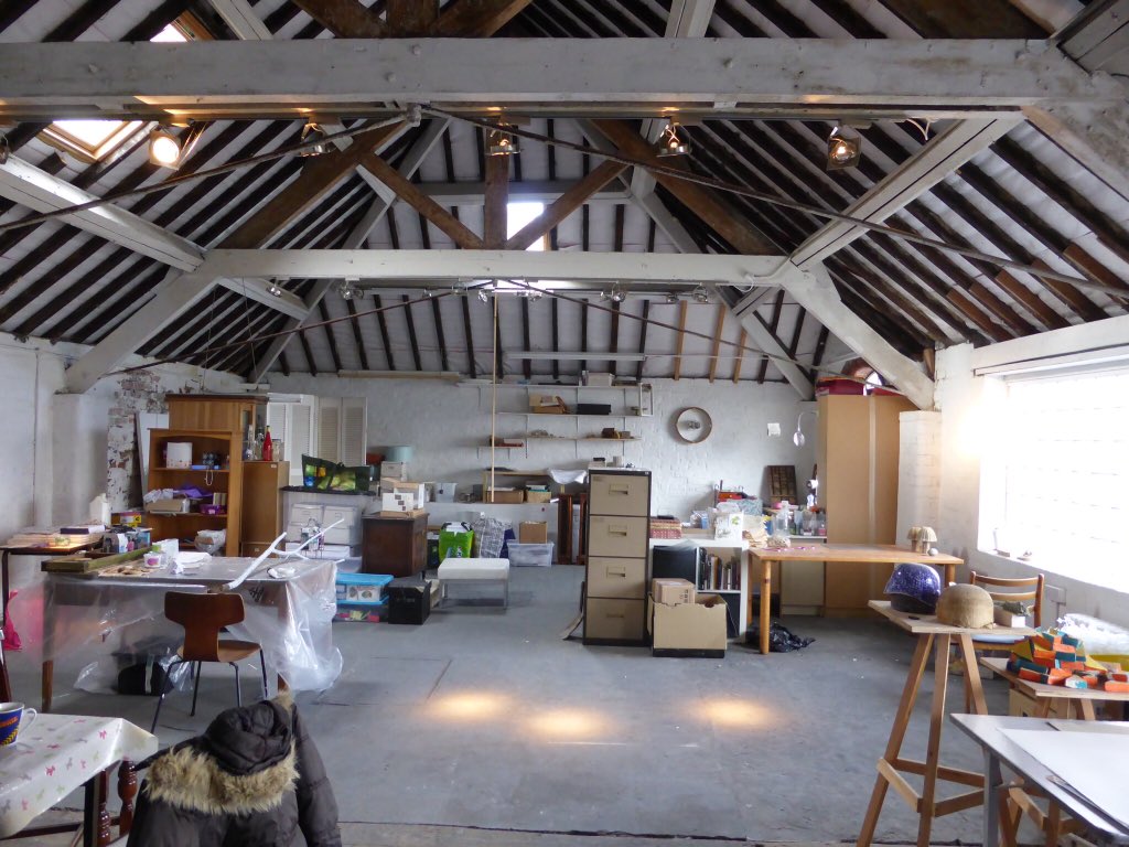 wendy8williams's tweet photo. Sad to be leaving @AltStudio2 , but hope that someone lovely moves in to this wonderful space https://t.co/0FrszGGNQ1