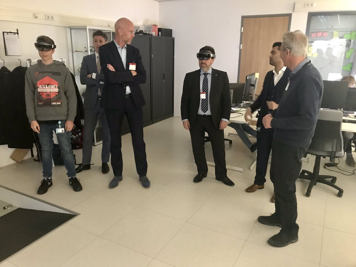 Kostas Soumilas and Adriaan Leyte of <a href="/GKNAero/">GKN Aerospace</a> are impressed by Royal <a href="/NLR_NL/">Royal NLR</a> VR developments with <a href="/HoloLens/">Microsoft HoloLens</a>