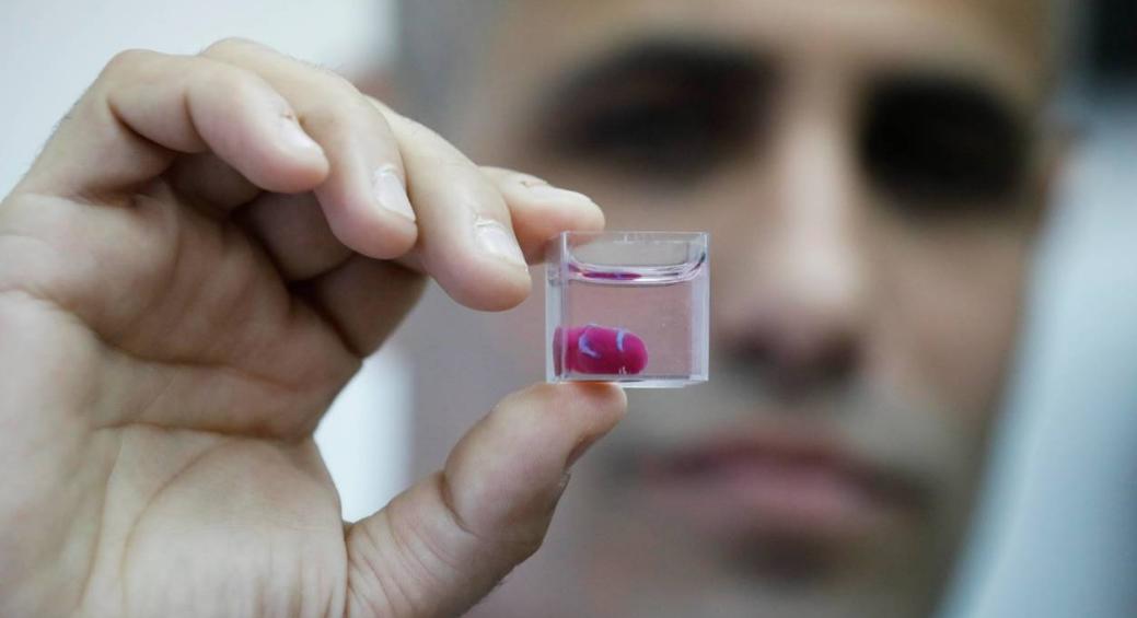 Pour la 1ère fois, des chercheurs ont  imprimé en #3D un coeur 💟"dans son intégralité avec ses cellules et ses vaisseaux sanguins". C'est une avancée majeure ! ⬇️
bit.ly/2IlPuBE

<a href="/TelAvivUni/">Tel Aviv University</a> <a href="/AFP/">AFP News Agency</a>