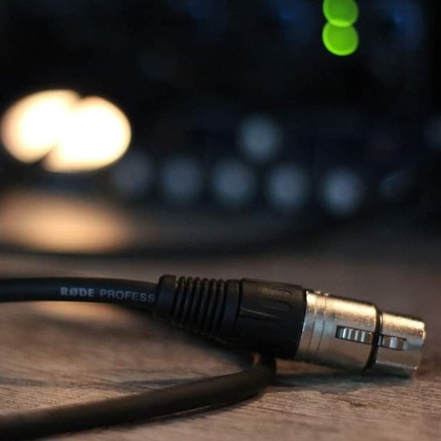 emelecviascom's tweet photo. ¿NECESITAS CABLE DMX PARA TUS INSTALACIONES?

Disponemos de una amplia gama de cables fabricados con los mejores materiales con el fin de obtener un rendimiento inmejorable.
➡️ Encuentra aquí tu mejor opción: https://t.co/uXDRUGE2mr

#cable #sonido #sonidodigital https://t.co/AyvI1U0pFz