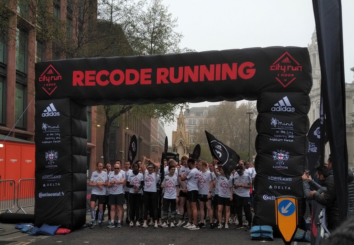 KreedaEvents's tweet photo. 3,000 runners get ready for the start of the Adidas City Run 1 Hour, in the shadow of St Paul’s Cathedral, London.  @KreedaEvents’ Andrew Wells provides consultancy services to race organisers, CSM Active. https://t.co/DnuqJsWLkE