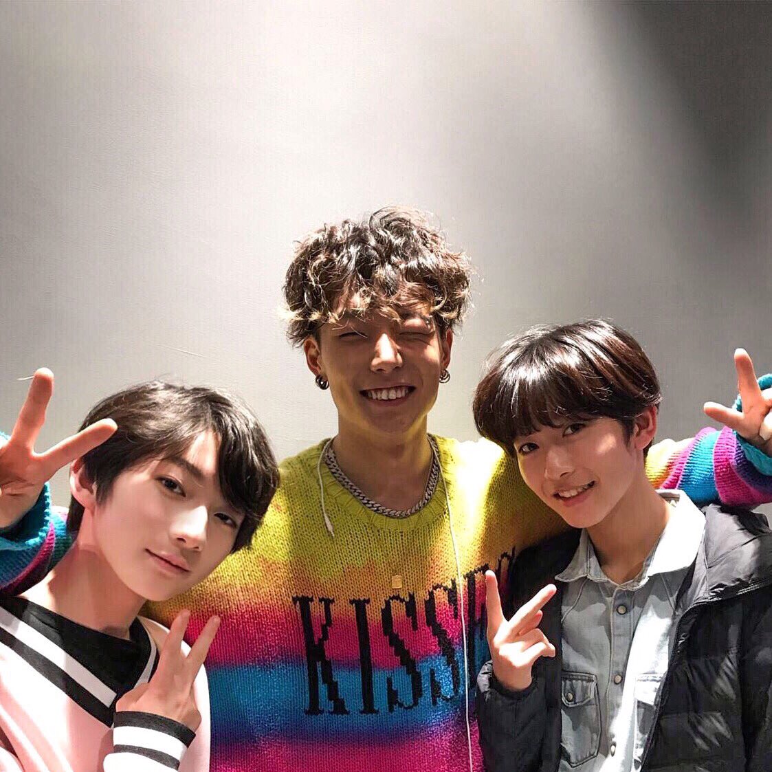 ea_eran's tweet photo. with Bobby 형  iKON 
감사합니다🙏

#bobbyikon #ikon #ikonic #jtbc #stagek #eaeran https://t.co/Glod7OAEVX