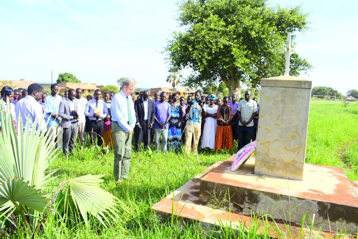 FjdiInfo's tweet photo. #FJDI was honored to host the German Ambassador to Uganda on a site visit to a project the German Embassy in Uganda funded to help promote memory and memorialization in Lukodi and northern Uganda @BoschStiftung @GermanyDiplo @ogoralino @nono_francis https://t.co/sr5U3vDBGv