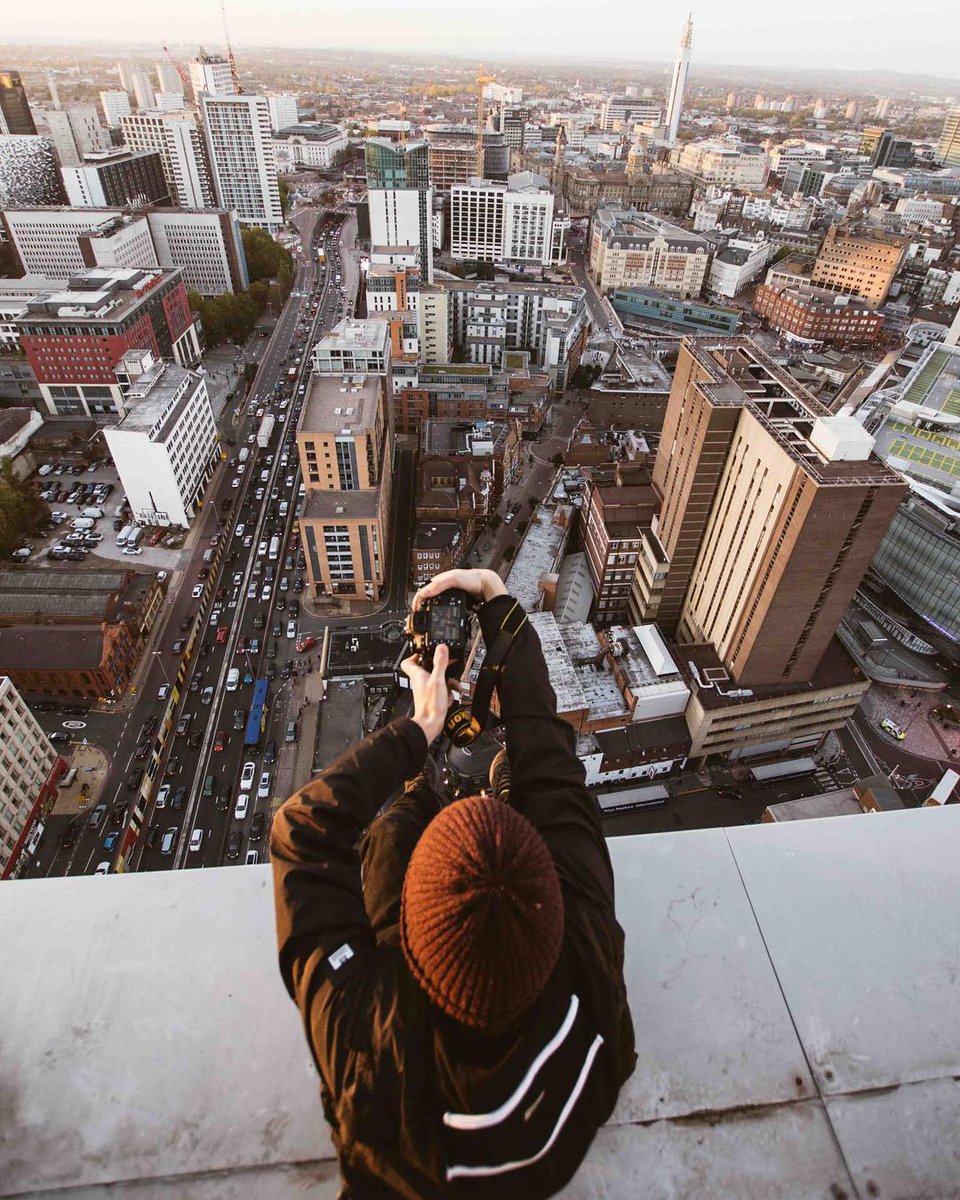 Do not try this at home peeps...unless of course you live 500 ft up a tower in Birmingham with no window...in which case crack on. Awesome shot this 😲