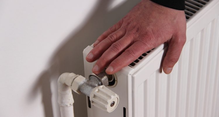 Les changements de chaudières à 1 euro est une fausse bonne idée #RénovationEnergetique #PrécaritéEnergetique Le point de vue du réseau @assoCLER ▶️ cler.org/les-changement…