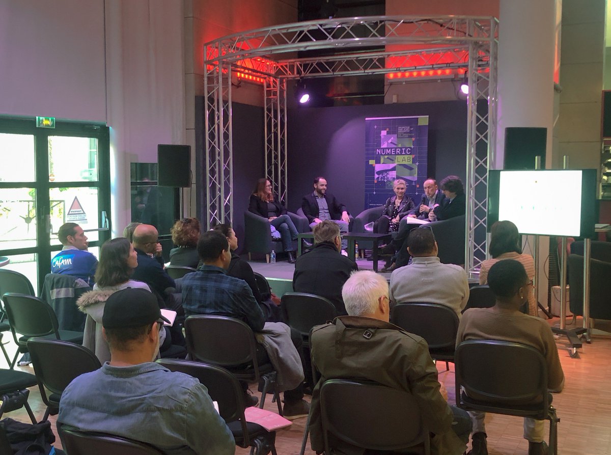 numeric_lab's tweet photo. Quelques images de la Rencontre #5 😄👇
#numericlab #incubateur #conference #tableronde #reseautage #rencontreprofessionnelle #formationprofessionnelle #elearning #centredesarts95 #photos #retourenimages https://t.co/dRZ47CcWui