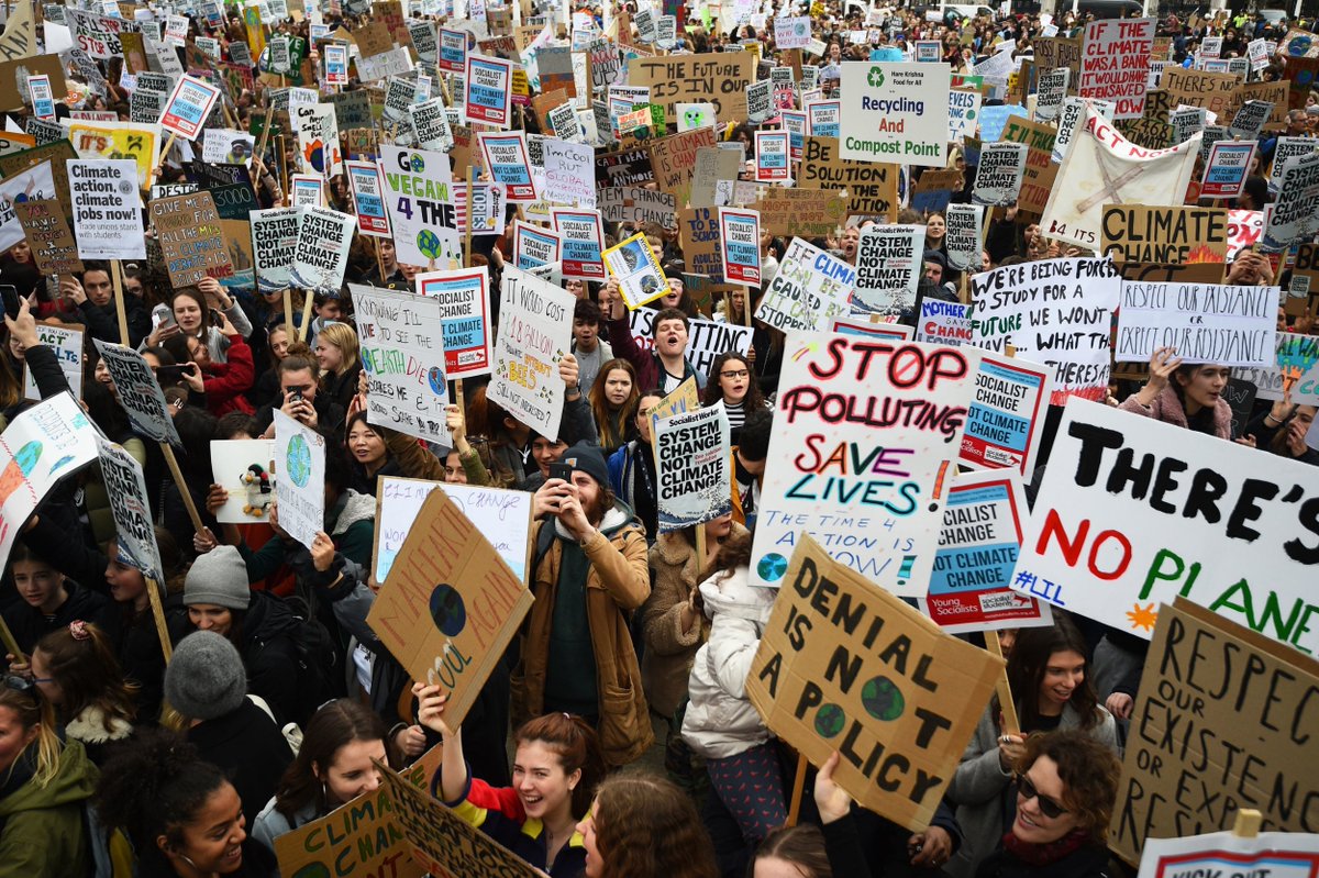 Please put this in your diary:

Wed. 22nd May - 4.00pm - Town Hall/Liverpool
 This will be the biggest demo yet against the sale of greenspace/belt/wedge &amp; Climate Change in general. 
Mayor Anderson cudn't give a damn about the environment -.... we do!!!