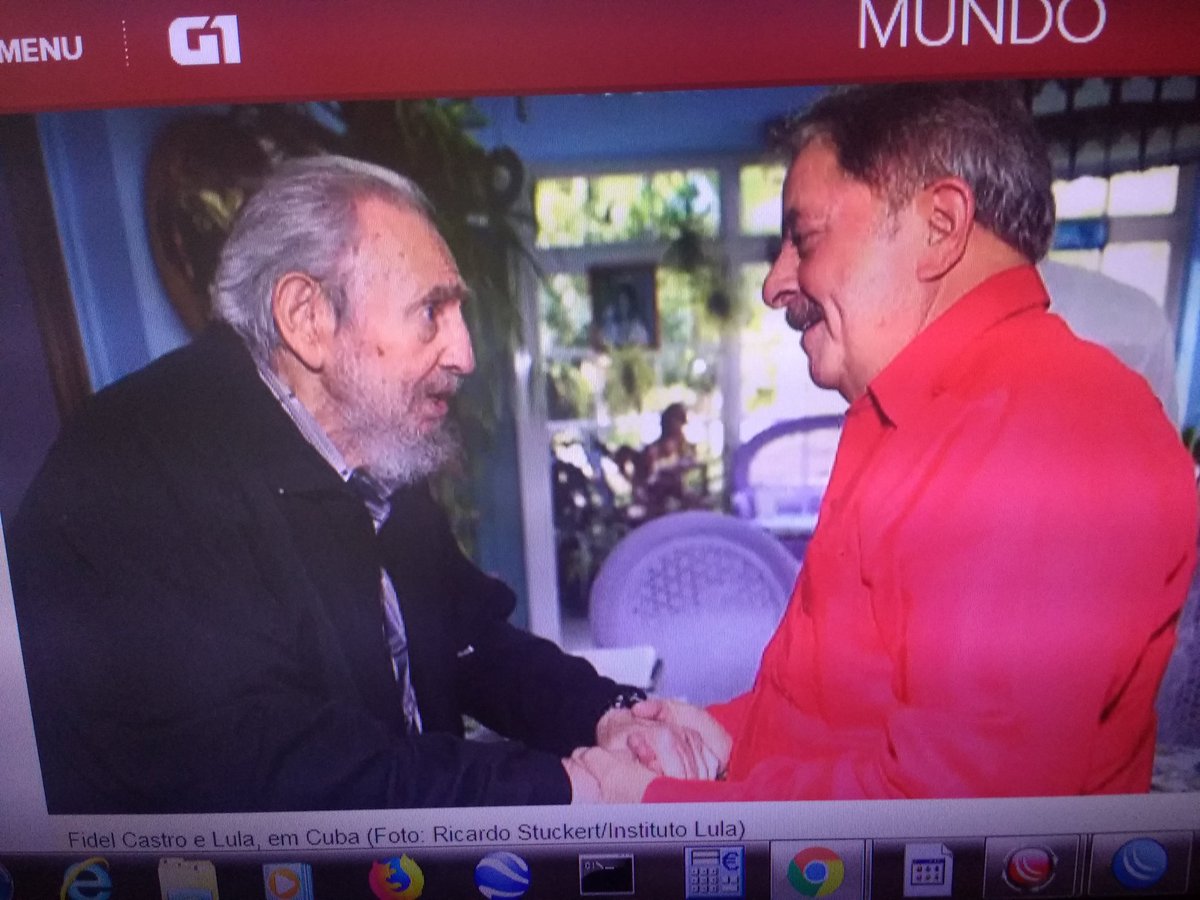 AlvesJumar's tweet photo. @zedeabreu Isso que e lindo p vcs esse tipo de homenagem https://t.co/9ms4ENEyEj