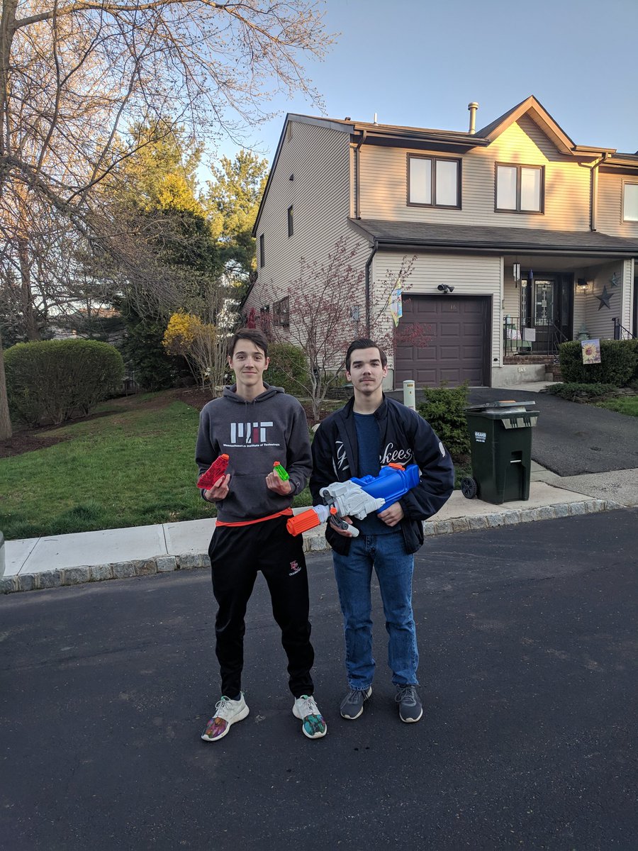 YankeesJacket's tweet photo. @HCWaterWars2k19 Mini guns don't work in our neighborhood, Richard is out https://t.co/uAMPf9t5VQ