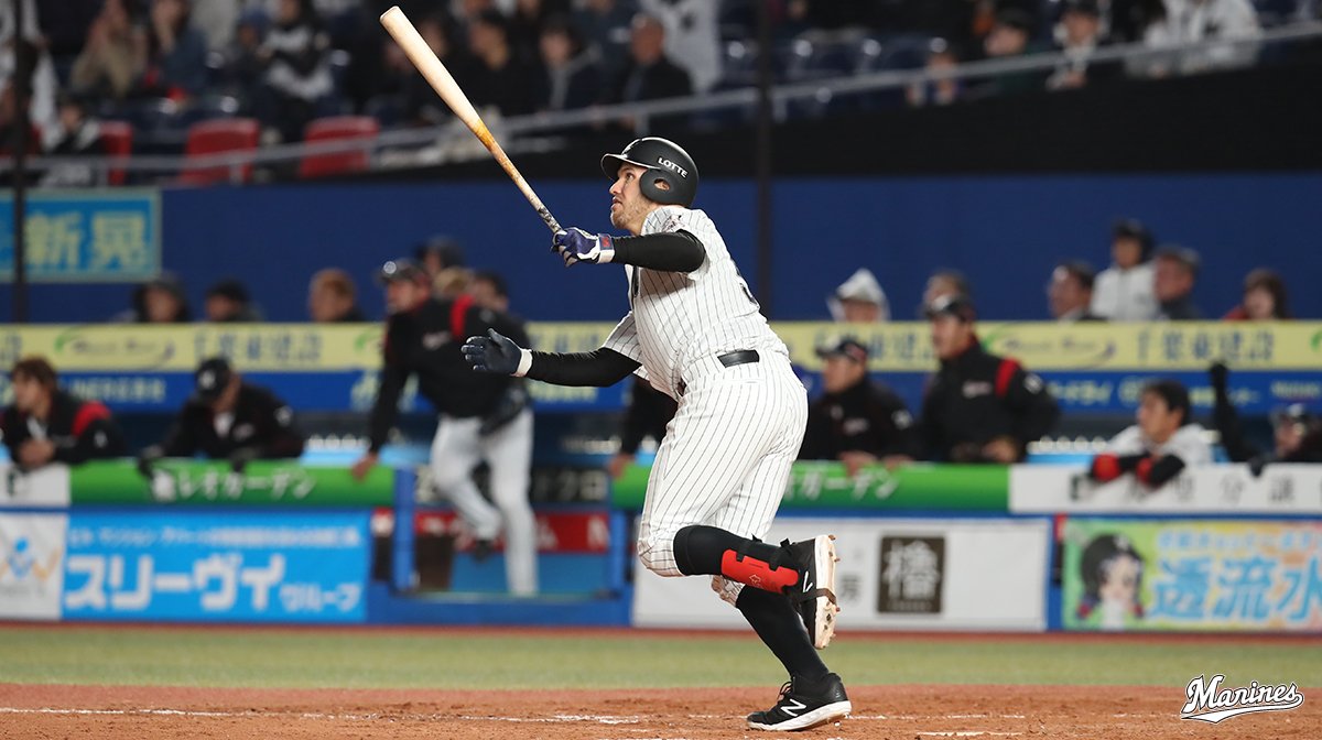 レアード選手（3回・8号満塁本塁打）「打ったのはスライダー。しっかり