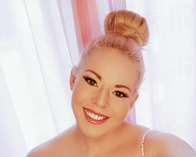 2 pic. Hallo meine Lieben ?wow was für ein Tag ☀️endlich ist der Frühling in voller Pracht da??☀️??wünsche