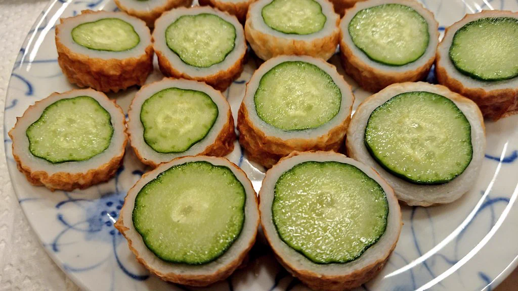 高知県のちくわきゅうりって大胆wwこれは見たことないww