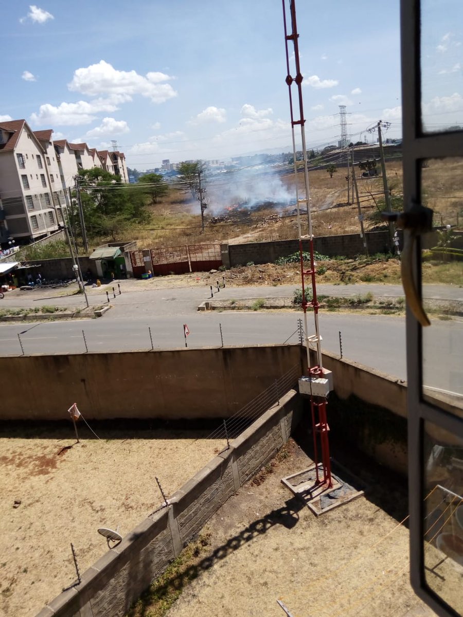 KATEMOSSist's tweet photo. @KenyaPower_Care This is the issue. The transformer is still blowing from yesterday. It might cause greater harm. https://t.co/Ny1UILeq7H