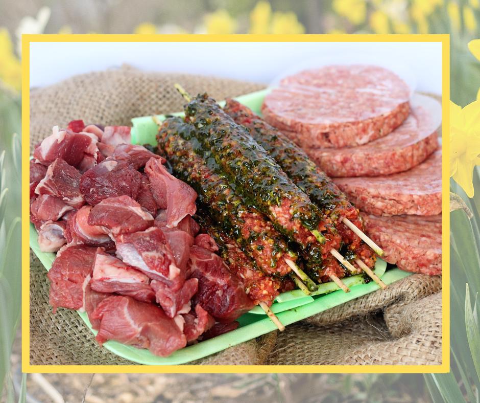 LobbsFarmShop's tweet photo. A delicious selection pack of our home-reared Lamb - perfect for Easter feasting! Order online for delivery or click &amp; collect! 
https://t.co/ETIn9xTkJk
.
.
#localproduce #cornwall #cornish #kernow #visitcornwall #eatlocal #easterlamb #foodie #lostgardensofheligan #lobbsfarmshop https://t.co/4y5pZoRWiR