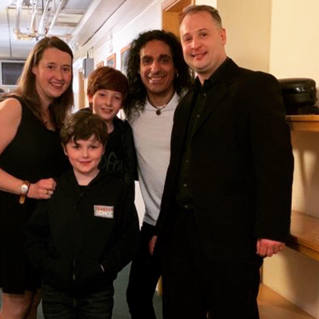 Beftrom's tweet photo. End of an amazing tour with @zepboys! What an amazing bunch and great to see them all again!
Bradley and max rocked out in the gig last night too! @jrpippen @StDavidsCardiff @stdavidshall #Cardiff #ledzeppelinmasters 🤘🤘 https://t.co/qjLemEYFyP