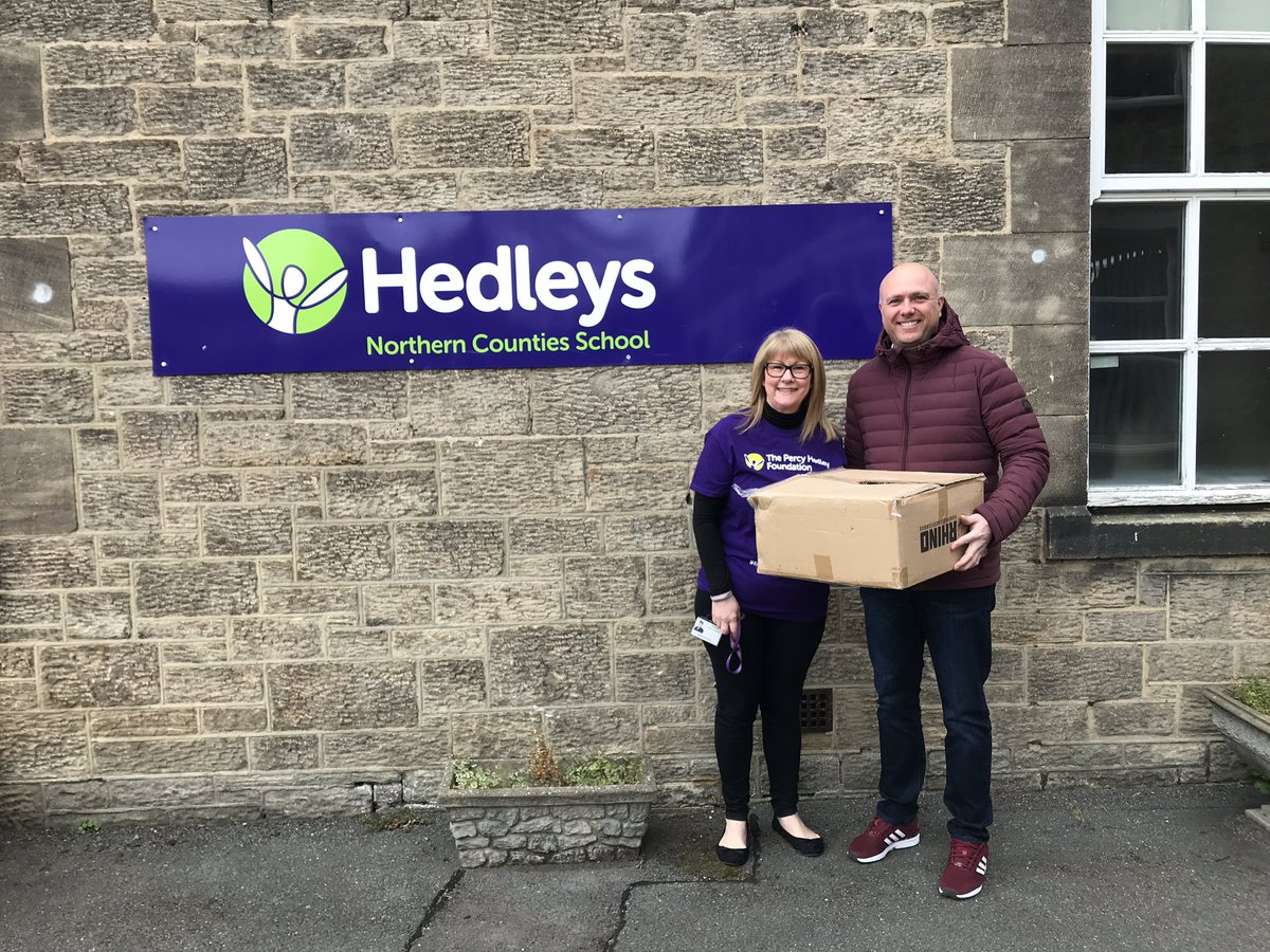 Really lovely morning spending some time with @stormygraeme when he collected items for #Junioropen raising funds for @percyhedley #thankyou #golf #sport