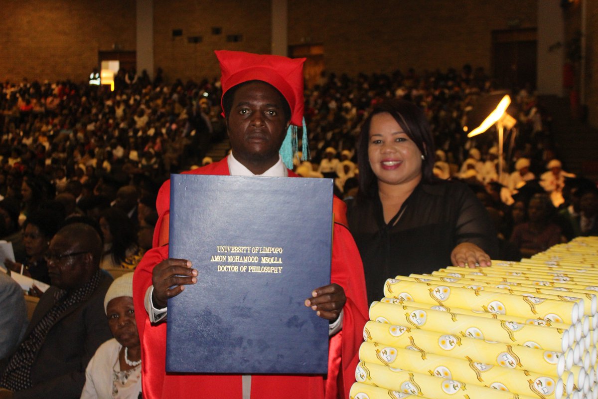 ULvarsity's tweet photo. A doctoral study by Msolla Amon Mahamood, explores the “Enablers and constraints experienced by teachers in the implantation of Competence-Based Curriculum in selected government secondary schools: lringa Municipality, Tanzania."
Supervisor: Prof MJ Themane #ULAutumnGrad2019 https://t.co/n77E0hqMWE