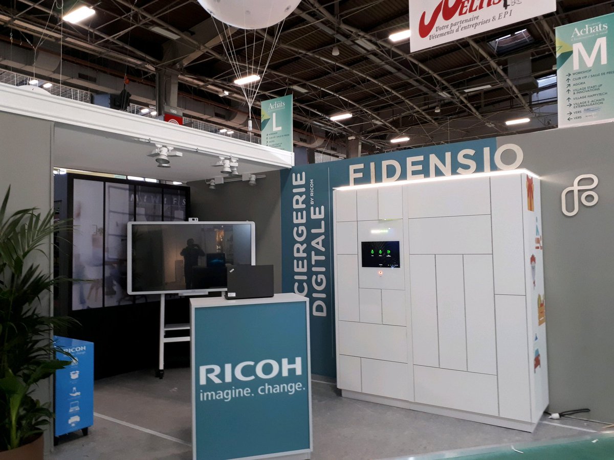 Un petit coup de barre?? La #Sombox est prête à vous accueillir sur le stand de notre partenaire <a href="/ricohfrance/">Ricoh France</a> au #SAET2019 emplacement L-26 ! 
☕+😴x20min = 🚀
#QVT #Wellbeing #Powernap #Sleeptech #innovation #RechargeYourself