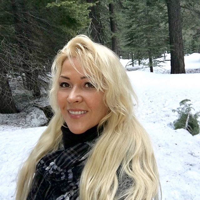 huntress_308's tweet photo. Good bye California and hello Florida! That is where I am headed. 4 days of humid sunshine, clear ocean, white beaches, and eating a lot of Hungarian food!! And no, I don't have to cook it. My mom is here from Hungary and I will also get to see my sister… https://t.co/42rDX8qCdC https://t.co/RZ56LzqEWV