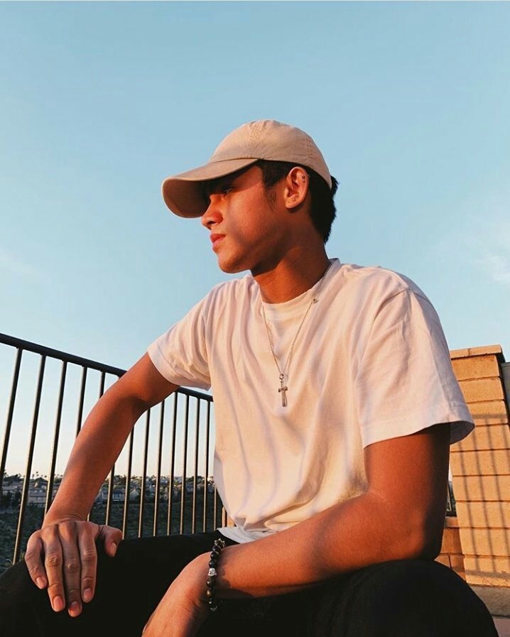meongskiemeong1's tweet photo. so ito yun diba???hahahha....lam na this...who take who...labyouu both....laban lang bisag nagka dagma dagma ta

@MissMarisRacal @InigoDPascual https://t.co/VrwSkHdxrG