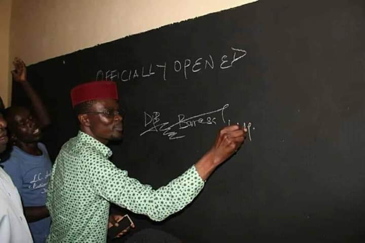 Philip Etale tweet media
