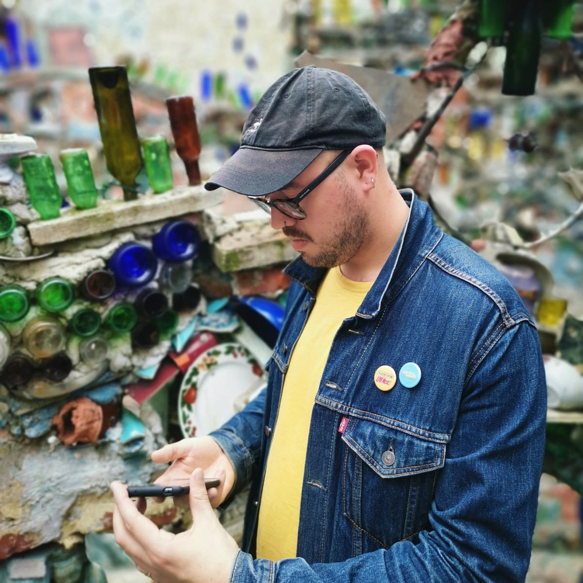 Robert J. Hunter (@rjhuntermusic) on Twitter photo Yesterday was 10/10. First US show, first airplay on Radio 2 and our final day in Manhattan. NYC, you've been a blast but we've gotta go to Tennessee baby. 🇺🇸 Thank you @SofarNYC and <a href="/WhisperingBob/">Bob Harris 💙</a> Yesterday was 10/10. First US show, first airplay on Radio 2 and our final day in Manhattan. NYC, you've been a blast but we've gotta go to Tennessee baby. 🇺🇸 Thank you @SofarNYC and <a href="/WhisperingBob/">Bob Harris 💙</a>