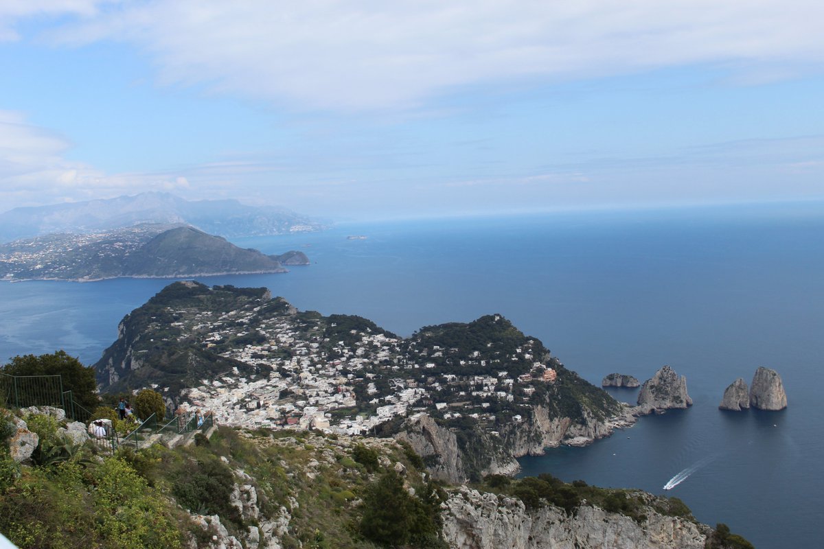 SonjahStanley's tweet photo. Who is the fairest of them all? Views from #MonteSolaro #Anacapri #Capri #Italy #TuesdayScenes #TuesdayScenesAnniversary #TuesdayScenesTurns3 #FunandGames @CaroleBeckford @clarkecooper @suezeecue @DahliaHarris @jahmekyagyal @djmillerJA https://t.co/CiX6WMz7oC